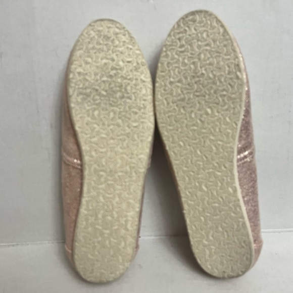 Sz 6.5 TOM WOMENS CANVAS FLATS SLIP ON SHOES ROSE GOLD GLITTER COLOR - Picture 5 of 7